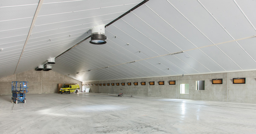 Powerline  isolatieplaat met een goed brandgedrag voor agrarische gebouwen opslagplaats
