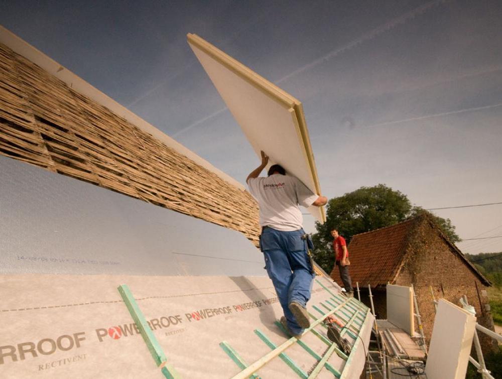 Ventilateurs pour toit incliné