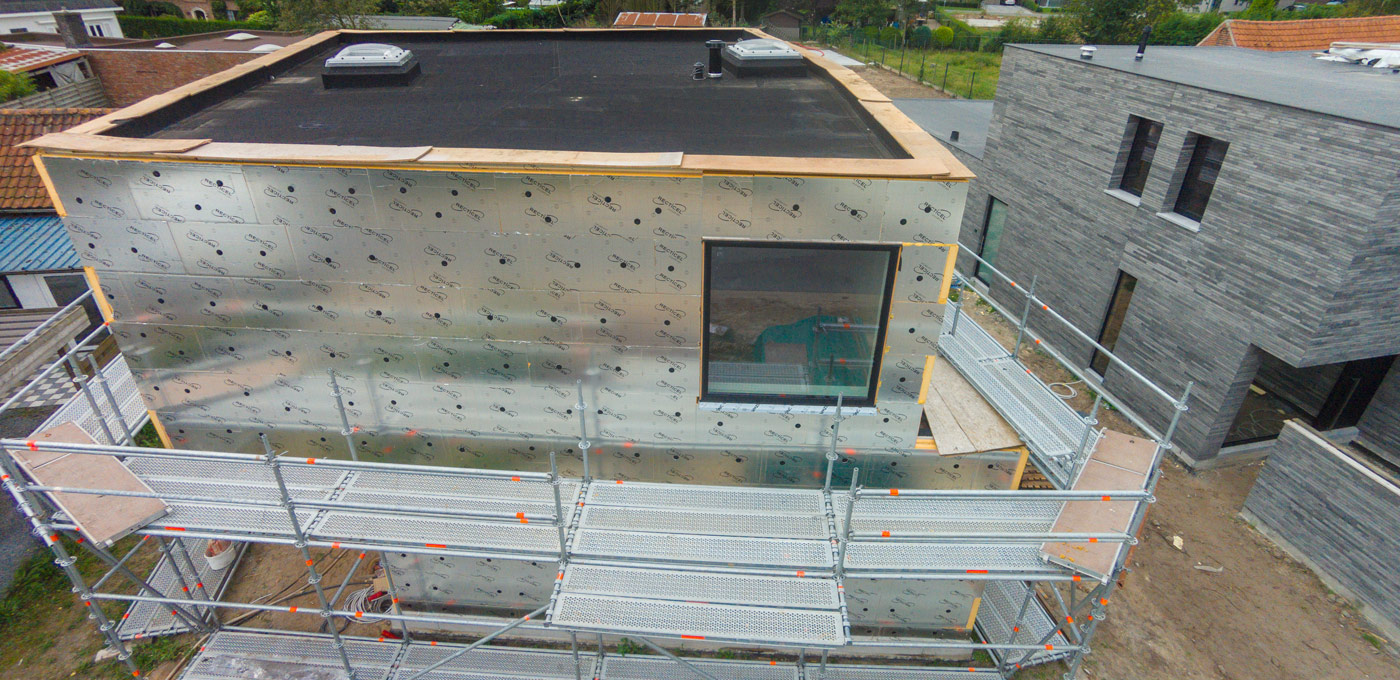 energiezuinige nieuwbouwwoning te Lembeke van dak tot vloer geïsoleerd met Recticel Insulation isolatie opbouw