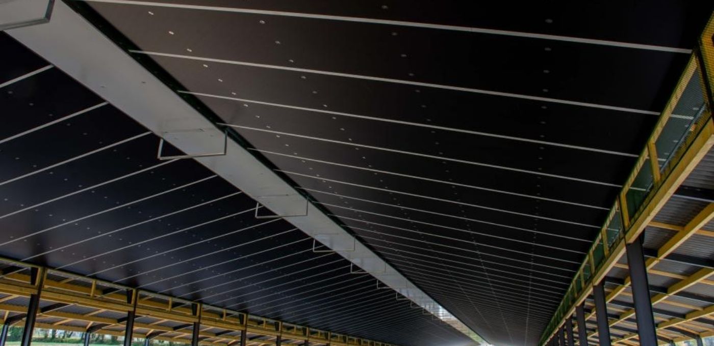 Agricultural unit in Brittany, France insulated from Recticel Insulation's Lumix underneath roof image