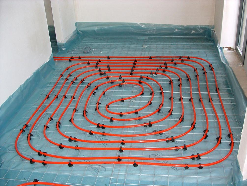 Panneau Eurofloor projet avec chauffage dus sol - isoler vos sols à l'aide de panneaux minces