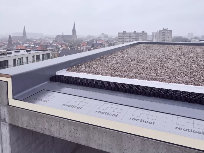 Klimaatdak met Recticel Insulation isolatie