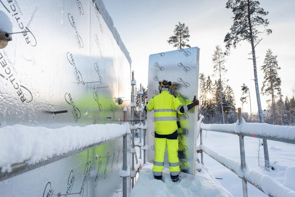 Asiakasreferenssi | Pientalon ulkoseinien lämmöneristys | Recticel Insulation