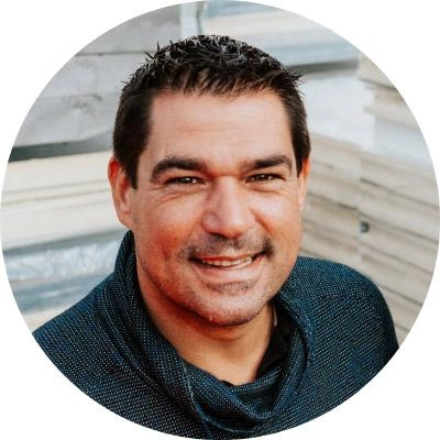 Christophe Flement, chef de projet chez Van Severen Société d'installation et de services