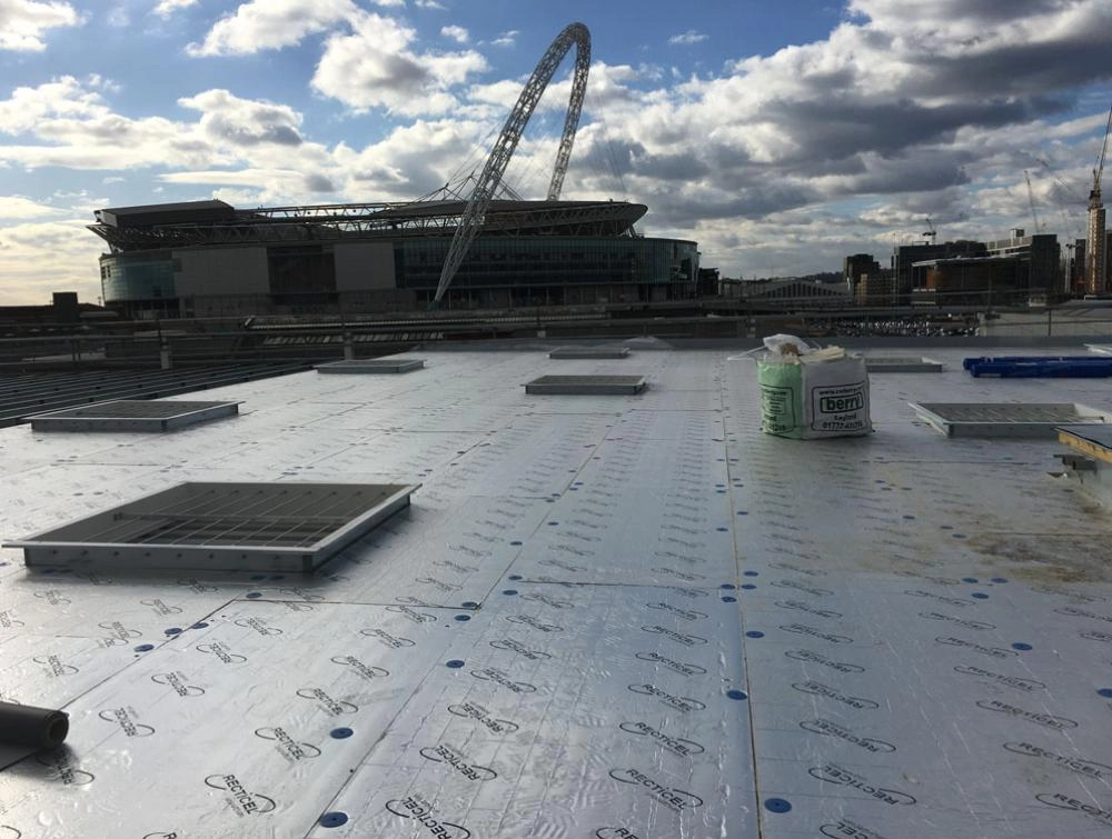 Recticel Insulation's Eurothane Eurodeck insulation installation image at Costco Wembley