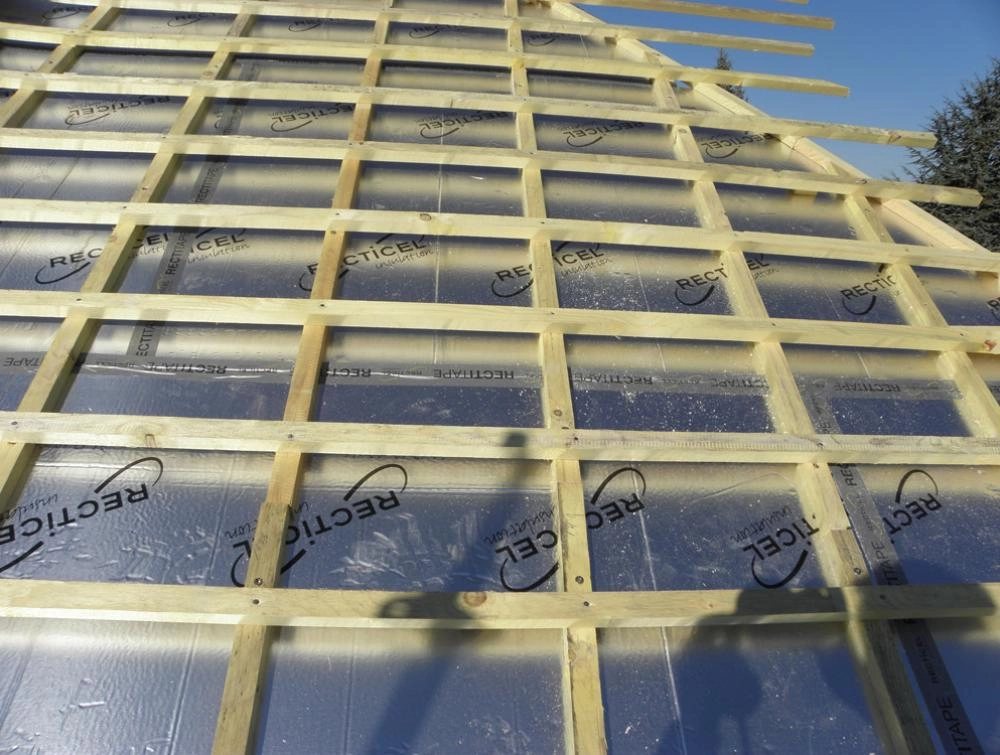 Isolant polyuréthane toiture inclinée Eurotoit Recticel