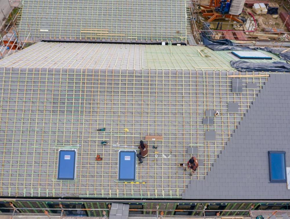 Powerroof Max Panneau d'isolation thermique pour toitures inclinées avec membrane de sous-toiture intégrée - vue de dessus