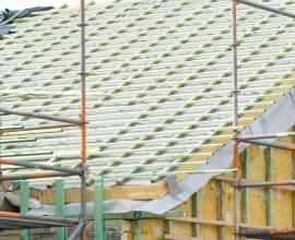 Powerroof Max Panneau d'isolation thermique pour toitures inclinées avec membrane de sous-toiture intégrée - toit en bois